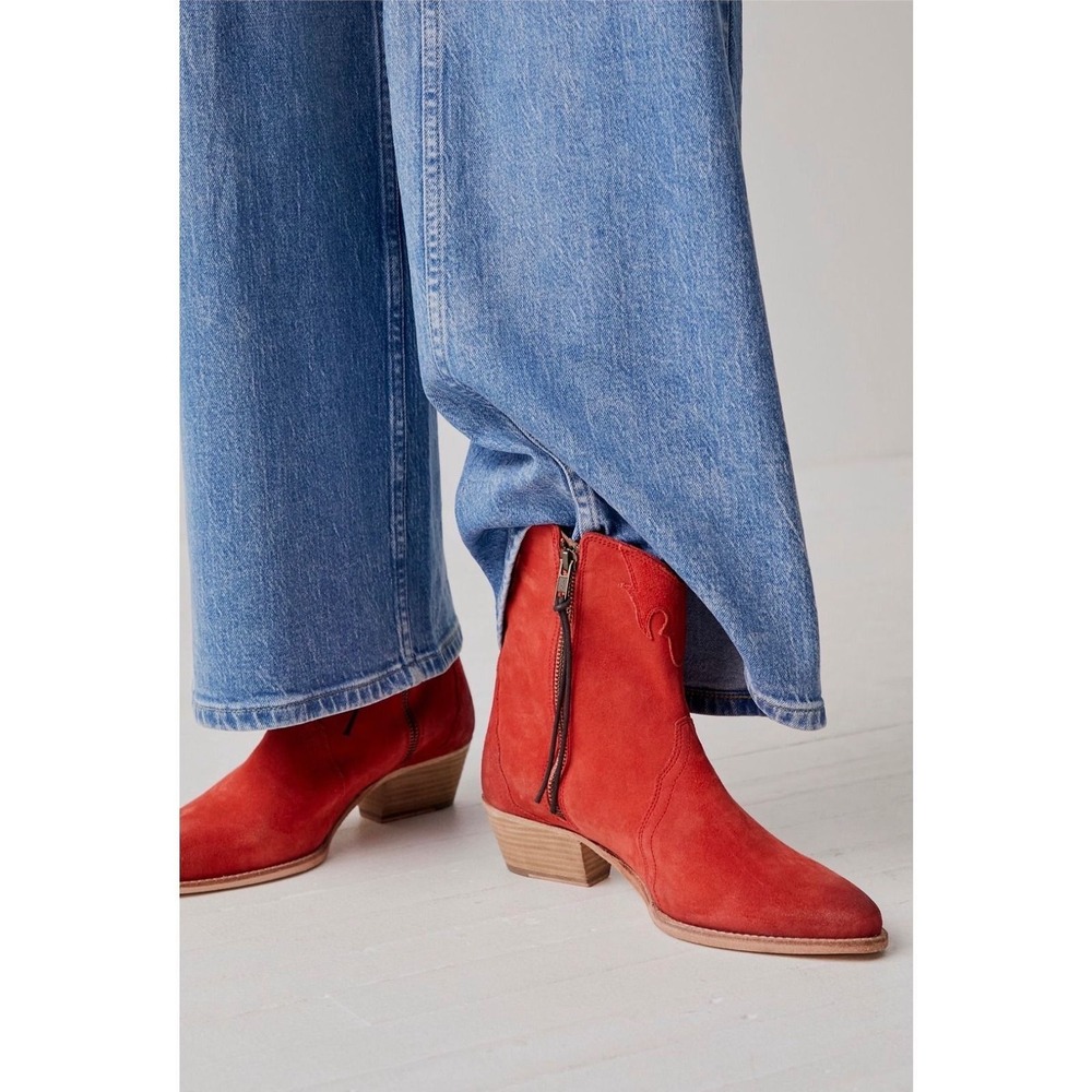 Free People New Frontier Western Boot Leather Red Orange 47865449 Size 8 NEW